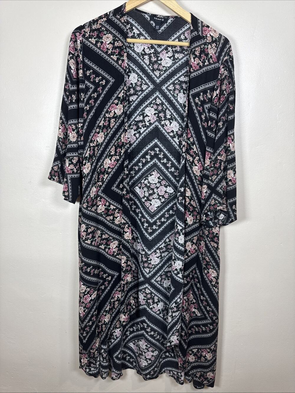 Torrid Womens Kimono Long 2X Boho Floral Festival Rayon Fairy Whimsigoth